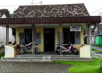 Kedai Klepon Miroso di Kecamatan Pagu, Kabupaten Kediri. Foto: infokediri.net