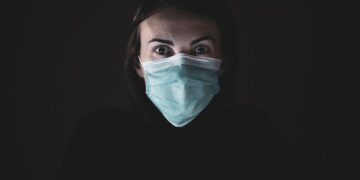 Ilustrasi masker. Foto: unsplash