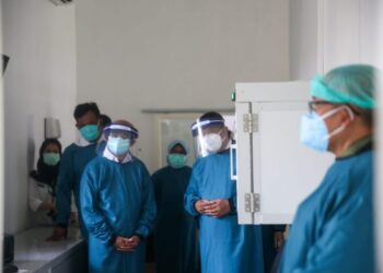 Menko PMK Muhadjir Efendy saat Meninjau RSKK Pare