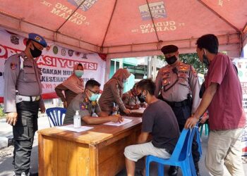 Operasi Yustisi di Bandar Ngalim Kediri. Foto: Humas