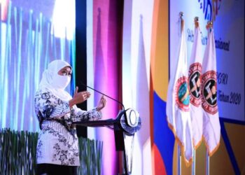 Gubernur Jatim, Khofifah INdar Parawansa (Foto: Bacaini.id/Yovinus)