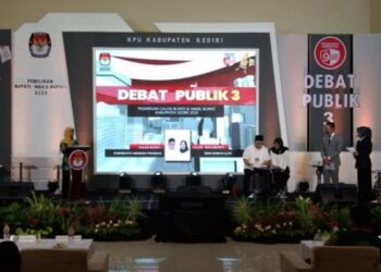 Panggung debat publik ke 3 di Hotel Insumo  (Foto: bacaini.id/Novira Kharisma)