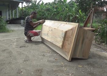 Banjir Order Pembuat Peti Mati Pasien Corona di Jombang