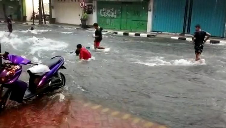 Kota Kediri Kembali Dikepung Banjir