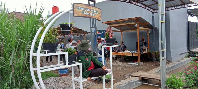 Pokdarwis Bandar Kidul Kembangkan Wisata Kuliner di Kampung Tenun