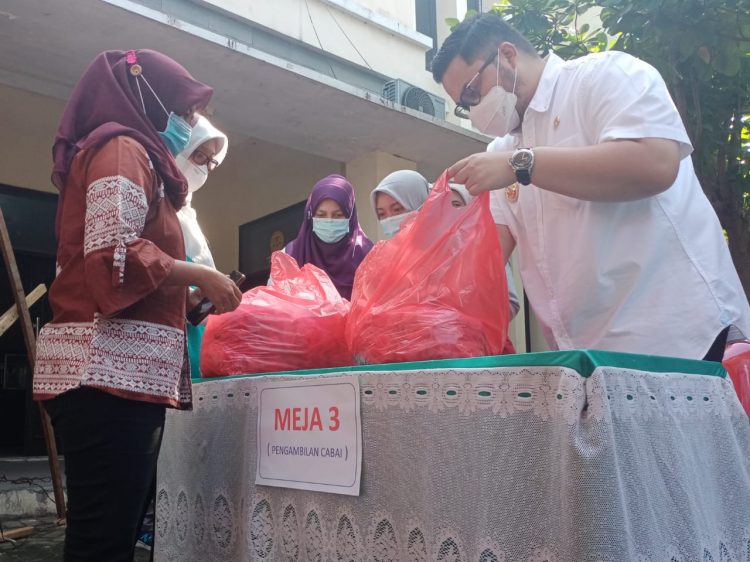 Bupati Dhito Jual Cabai 50 Ribu Per Kilo