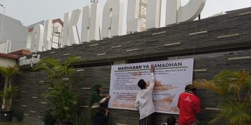 Maghrib di Jalan? Berbukalah di Masjid Al-Khalid