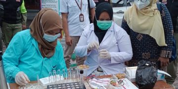 Dinas Kesehatan Kediri Pastikan Takjil di Pinggir Jalan Aman