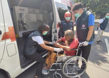 Sakit Komplikasi, Mbah War Pemain Biola Kediri Tutup Usia