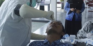 Masuk Kerja, PNS Kabupaten Kediri Dites Antigen