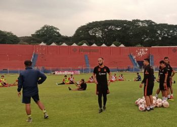 Digantung Persik, Galih Pertimbangkan Tawaran Klub Lain