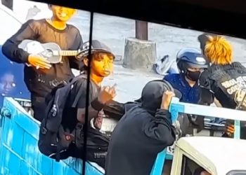 Ditegur Petugas ATCS, Anak Jalanan Acungkan Jari Tengah