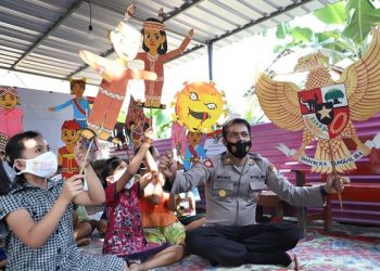 Cara Unik Anggota Polres Kediri Peringati Hari Pancasila