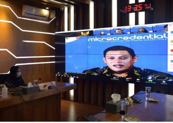 Walikota Kediri Abdullah Abu Bakar