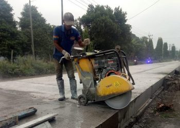 Mas Bup Tuntaskan Pembangunan Jalan Kediri