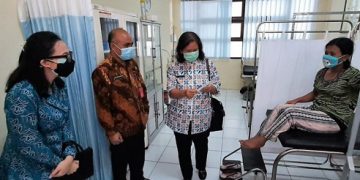 Hari Keluarga Nasional, Mbak Chica Kunjungi Akseptor