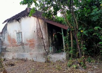 Rumah Angker Bangsongan Ini Ngerinya Setengah Mati
