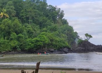 Nelayan Trenggalek Hilang Disapu Ombak