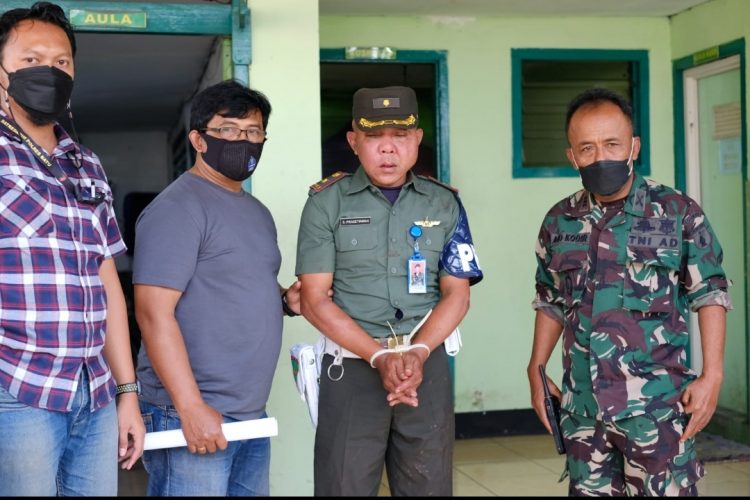 Sering Malak, TNI Palsu Dihajar Warga