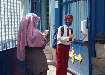 Hari Pertama Tatap Muka, Sekolah Periksa Ketat Siswanya