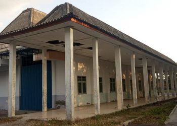 Keluarga Tak Kasat Mata Penghuni Terminal Purwoasri