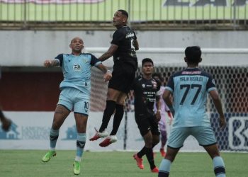 Madura United saat melawan Persela Lamongan. Foto: IG Madura United