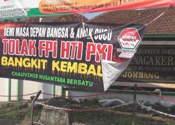 Spanduk Kebangkitan PKI Beredar di Kota Santri