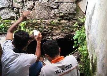 Tanah Rumah Warga di Kota Batu Ambles Hingga 15 Meter