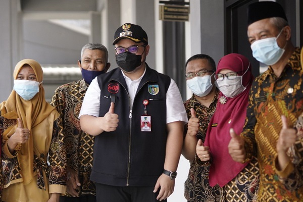Bupati Kediri Percepat Pencairan Insentif GTT dan PTT