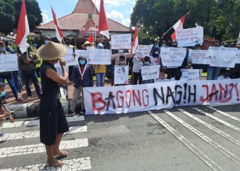 Warga Korban Proyek Bendungan Trenggalek Tuntut Keadilan