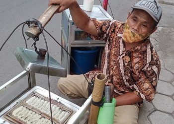 Balada Kue Rangin, Jajanan Tradisional Yang Mulai Dilupakan