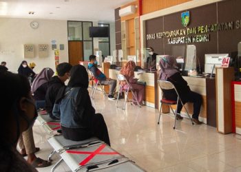Atasi Keterbatasan Blangko e-KTP, Pemkab Kediri Jalin MoU Dengan Ditjen Dukcapil