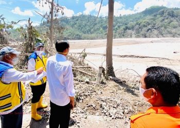 Kunjungi Lumajang, Presiden Pastikan Penanganan Berjalan Baik