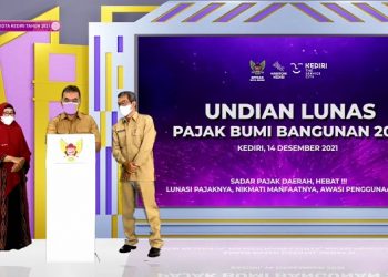 Pemkot Kediri Tarik Undian PBB Hadiah Mobil