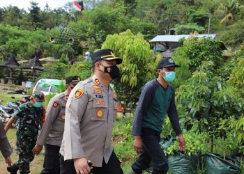 Kapolresta Kediri Pantau Pemulihan Banjir di Mojo