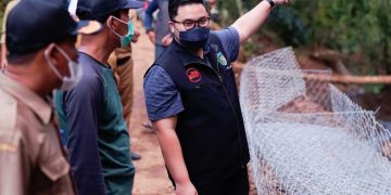 Bupati Kediri Minta PUPR Bangun Jembatan Beton