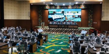 Kemegahan ruang rapat paripurna DPRD Bangkalan. Foto: Bacaini/Rusdi