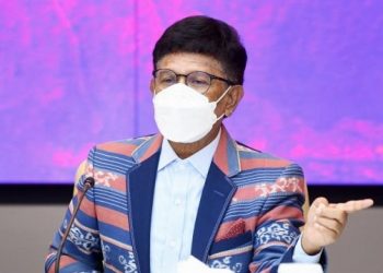 Menteri Komunikasi dan Informatika, Johnny G. Plate dalam Dialog Publik "Executive Education Program for Young Political Leaders: Transformasi Digital yang Inklusif”, yang berlangsung secara virtual dari Jakarta, Senin (24/01/2022).