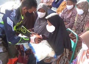 Aksi Danrem Trenggalek Kirim Bansos Naik Trail