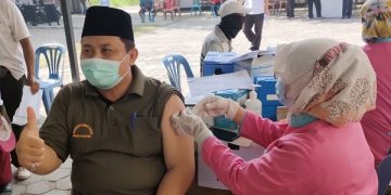 Kegiatan vaksinasi di Kabupaten Blitar. Foto: Bacaini/Hadi