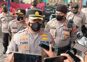 Polisi dan TNI Redam Situasi Panas di Stadion Brawijaya