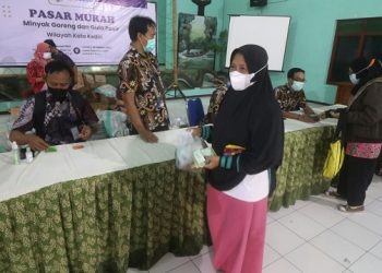 Operasi Pasar Minyak Goreng di Kota Kediri, Satu Jam Ludes