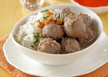 Gadis Indigo Lihat Pemandangan Menjijikkan di Kedai Bakso, Pesugihan?