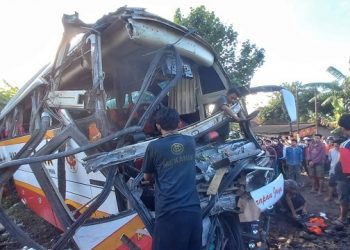 Bus VS KA Dhoho di Tulungagung, Sopir Bus Jadi Tersangka