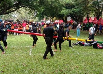 Ratusan Warga Nganjuk Ikut Lomba Terompah