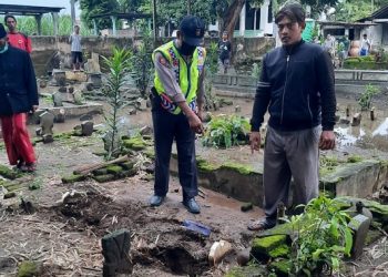 Niat Benahi Makam Istri, Pria di Kediri Malah Meninggal Dunia