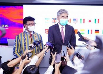 Terima Dubes AS, Menteri Johnny Bahas Forum ITU dan Kerja Sama Digital