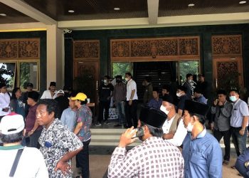 Protes Pelaksanaan Pilkades, Unjuk Rasa Dihadang Kades
