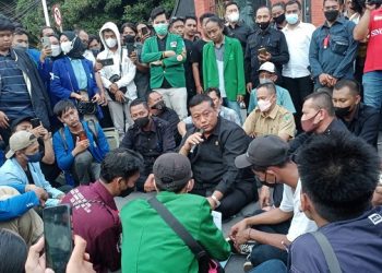 Aksi Mahasiswa 11 April Berlanjut di DPRD Kabupaten Kediri