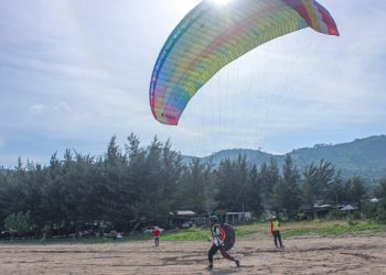 Tulungagung Miliki Spot Paralayang
